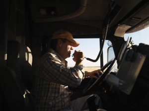 5 Essential Tips for a New Trucker
