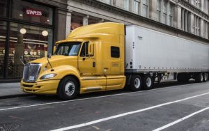 4 tips for sharing the road with commercial trucks baltimore freightliner