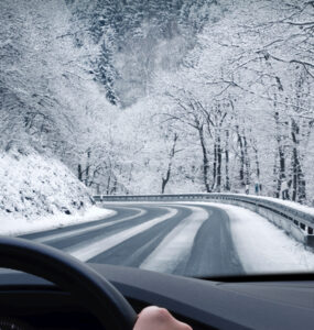 Ways to Stay Safe This Winter While Truck Driving